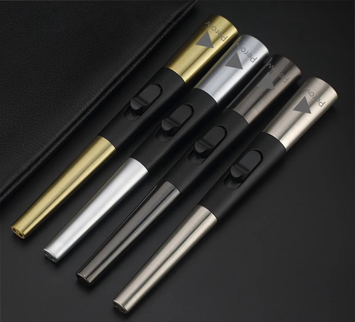 Oplaadbare Lange Elektrische Aansteker - Duurzame Plasma Aansteker – Luxe Aansteker - Inclusief Cadeauverpakking - BBQ – Kaarsen - Zwart Oplaadbare Lange Elektrische Aansteker - Duurzame Plasma Aansteker – Luxe Aansteker - Inclusief Cadeauverpakking - BBQ – Kaarsen - Zwart -Barbecue Series Winkel