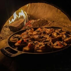 Valhal Outdoor Skillet / Plancha / Koekenpan - Gietijzer - Diameter 35cm, Twee Handvatten, VH35F -Barbecue Series Winkel 1200x1200 107