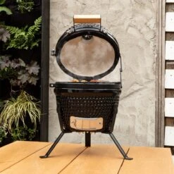 BluMill Kamado BBQ Egg - Kamado 13 Inch - Incl. Vlees Thermometer - Houtskoolbarbecues - Zwart - Ø 27cm -Barbecue Series Winkel 1200x1200 563