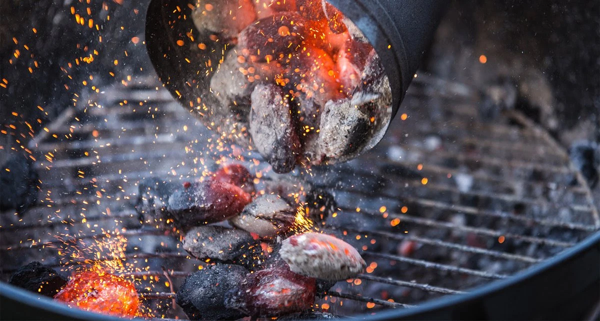 THM Houtskoolbriketten - Voordeelpak - 18kg THM Houtskoolbriketten - Voordeelpak - 18kg -Barbecue Series Winkel 1200x642 2