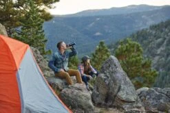 Stanley Trigger-Action Travel Mug 0.35L - Thermosfles - Hammertone Green 7 Stanley Trigger-Action Travel Mug 0.35L - Thermosfles - Hammertone Green -Barbecue Series Winkel 1200x800 147