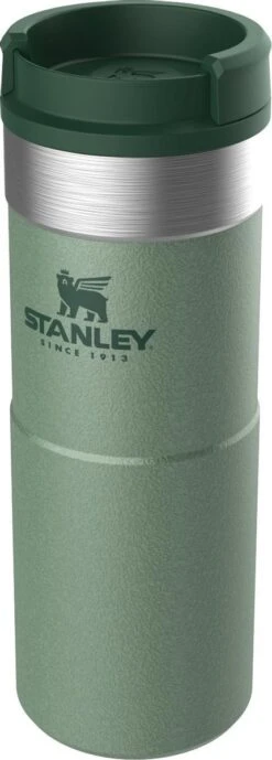 Stanley The NeverLeak™ Travel Mug 0,35L NEW - Thermosfles - Hammertone Green 4 Stanley The NeverLeak™ Travel Mug 0,35L NEW - Thermosfles - Hammertone Green -Barbecue Series Winkel 430x1200 2