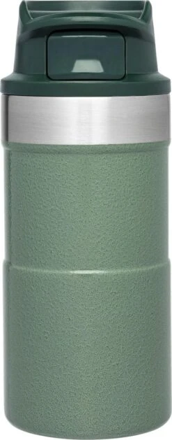 Stanley The Trigger-Action Travel Mug 0,25L - Thermosfles - Hammertone Green 7 Stanley The Trigger-Action Travel Mug 0,25L - Thermosfles - Hammertone Green -Barbecue Series Winkel 471x1200 2