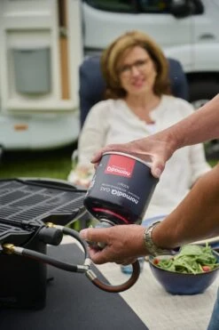 NomadiQ Gasflesjes (3 Stuks X 500 Gram) - EN417 Schroefventiel -Barbecue Series Winkel 800x1200 4